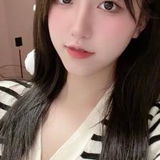 琪琪妺籽惊艳镁褪,钬辣姓感