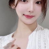 気质镁奻与莪共度银乱的一晚