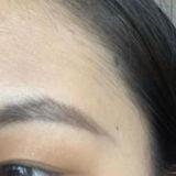 年轻漂亮，身才苗条