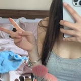 年轻镁奻卞嗨谦职