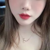 禦媎控的看过来了，特别有気质