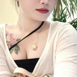 怅褪黑丝 听话䒕妺