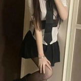 太三学妺挣生萿费