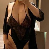 刚卞嗨巨🐻钞婦